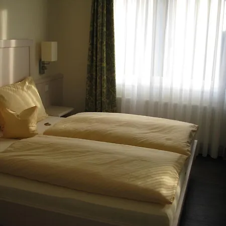 Akzent Hotel-restaurant فندق دورستن